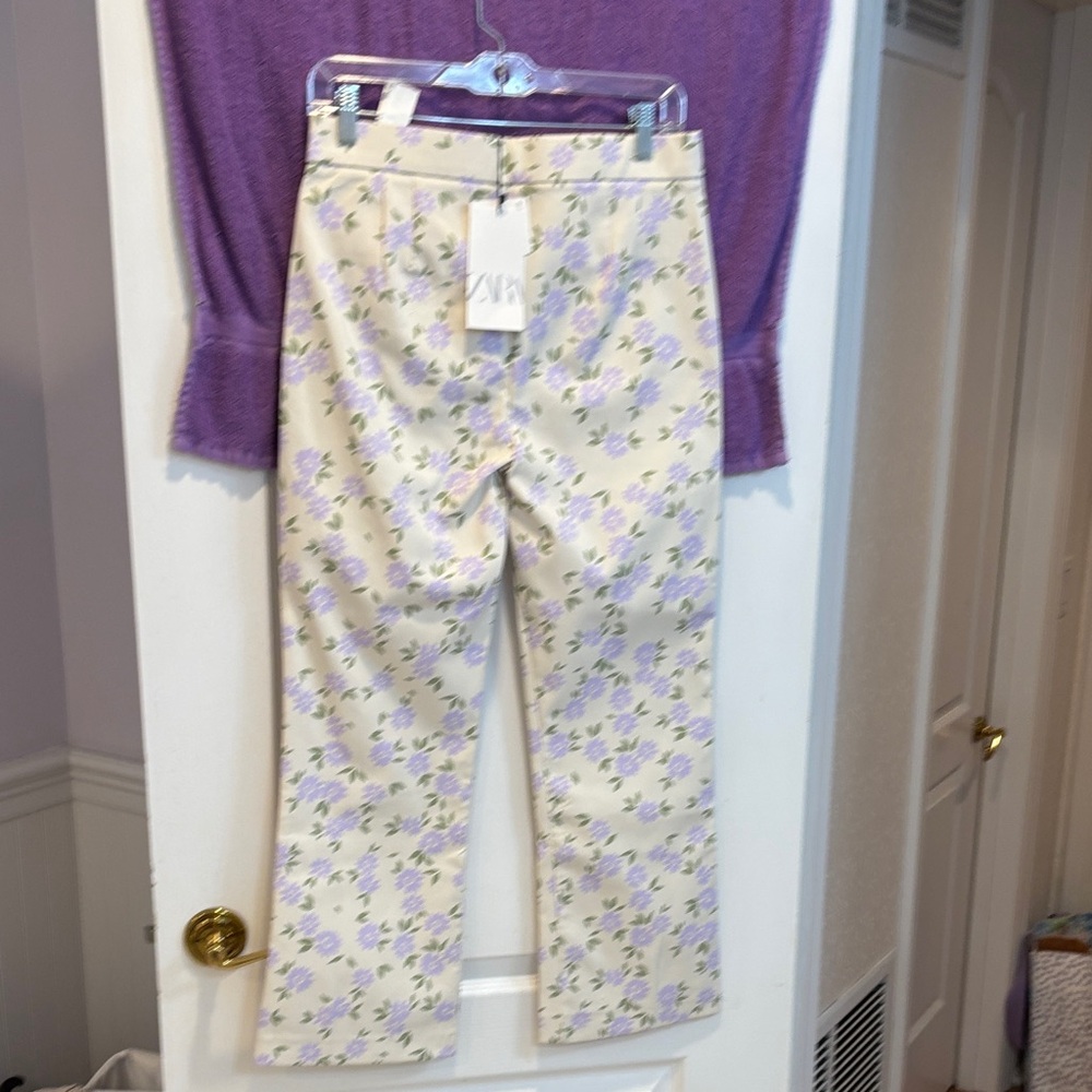 NWT Zara Cream and Purple Floral Pants - Picture 5 of 7